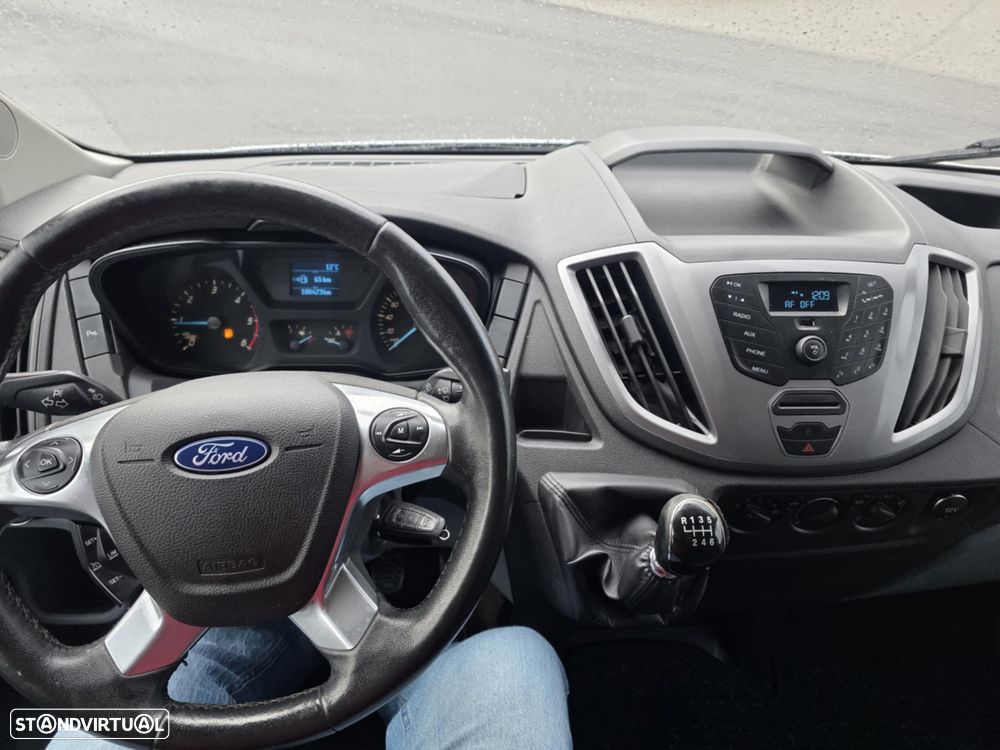 Ford Transit - 8