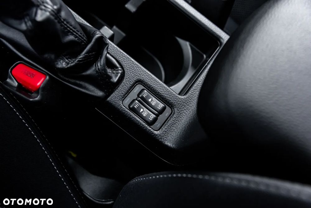 Subaru XV 2.0i Exclusive Edition35 Style - 31