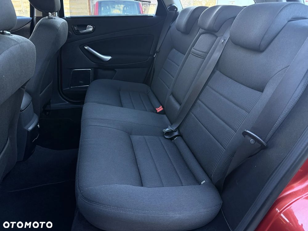 Ford Mondeo 2.0 TDCi Titanium S - 31