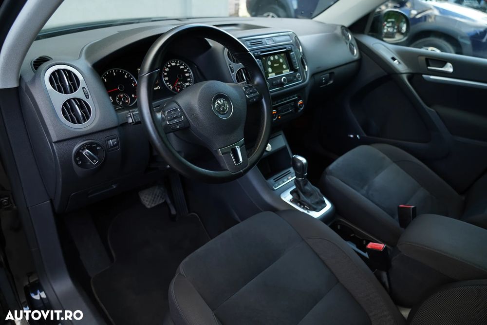 Volkswagen Tiguan - 19