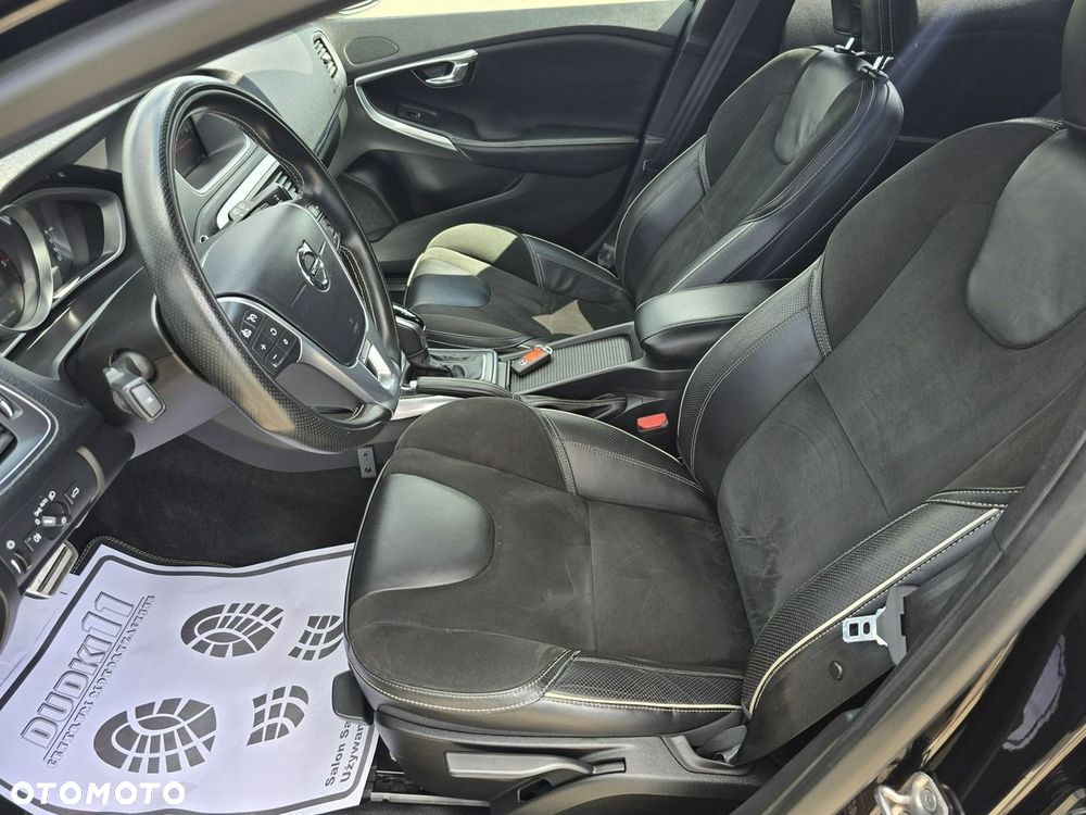 Volvo V40 - 15