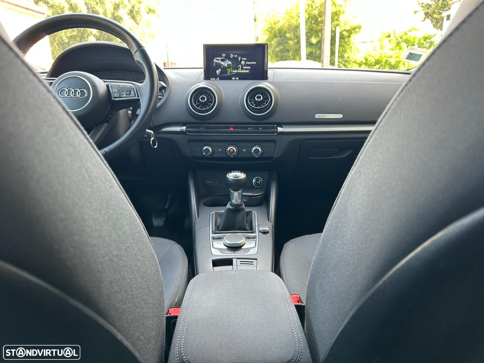 Audi A3 Sportback 1.6 TDI Attraction Ultra - 26