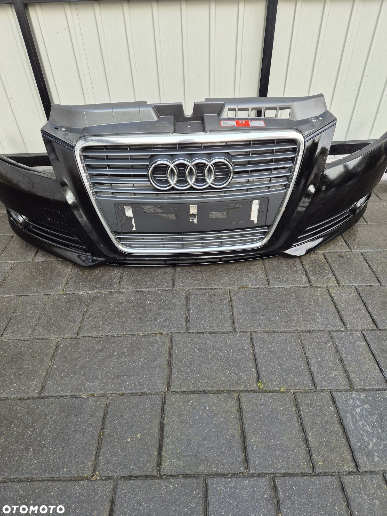 Zderzak przód przedni audi a3 8p II lift rok 09 kod lak LY9B - 3