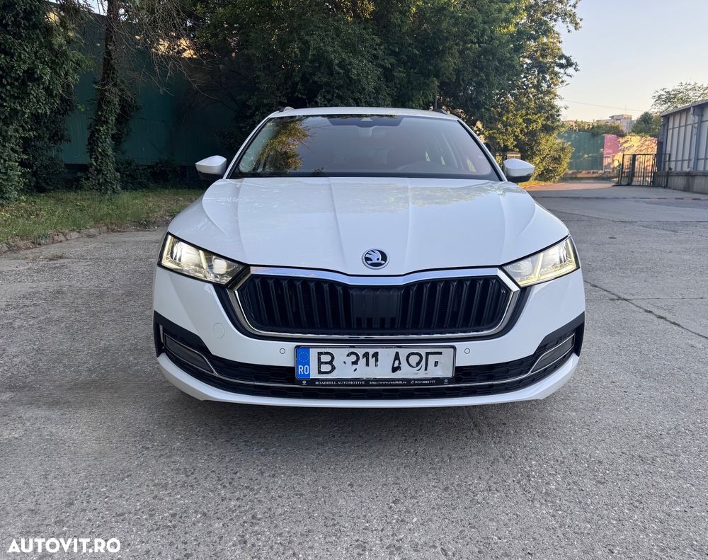 Skoda Octavia 2.0 TDI DSG 4X4 Style - 9