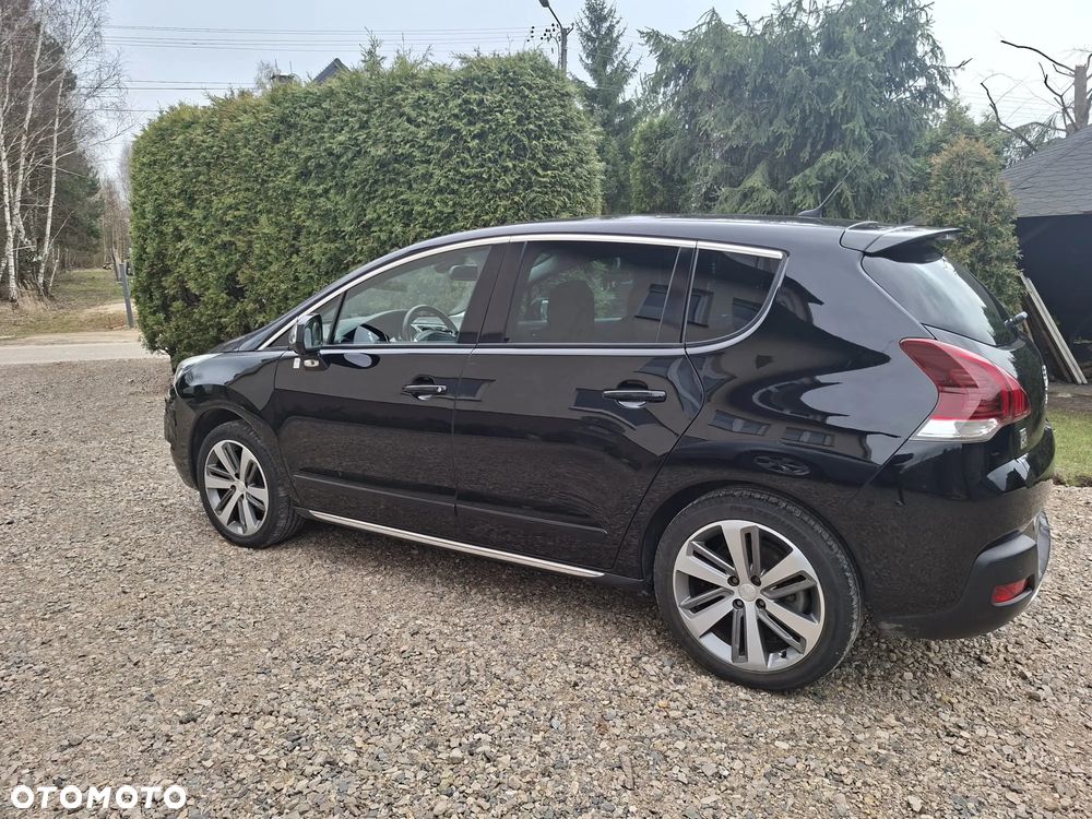 Peugeot 3008 2.0 HYbrid4 - 7