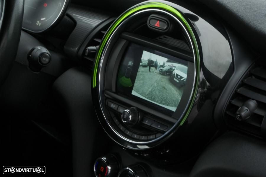 MINI Cabrio Cooper Premium Extra JCW Auto - 19