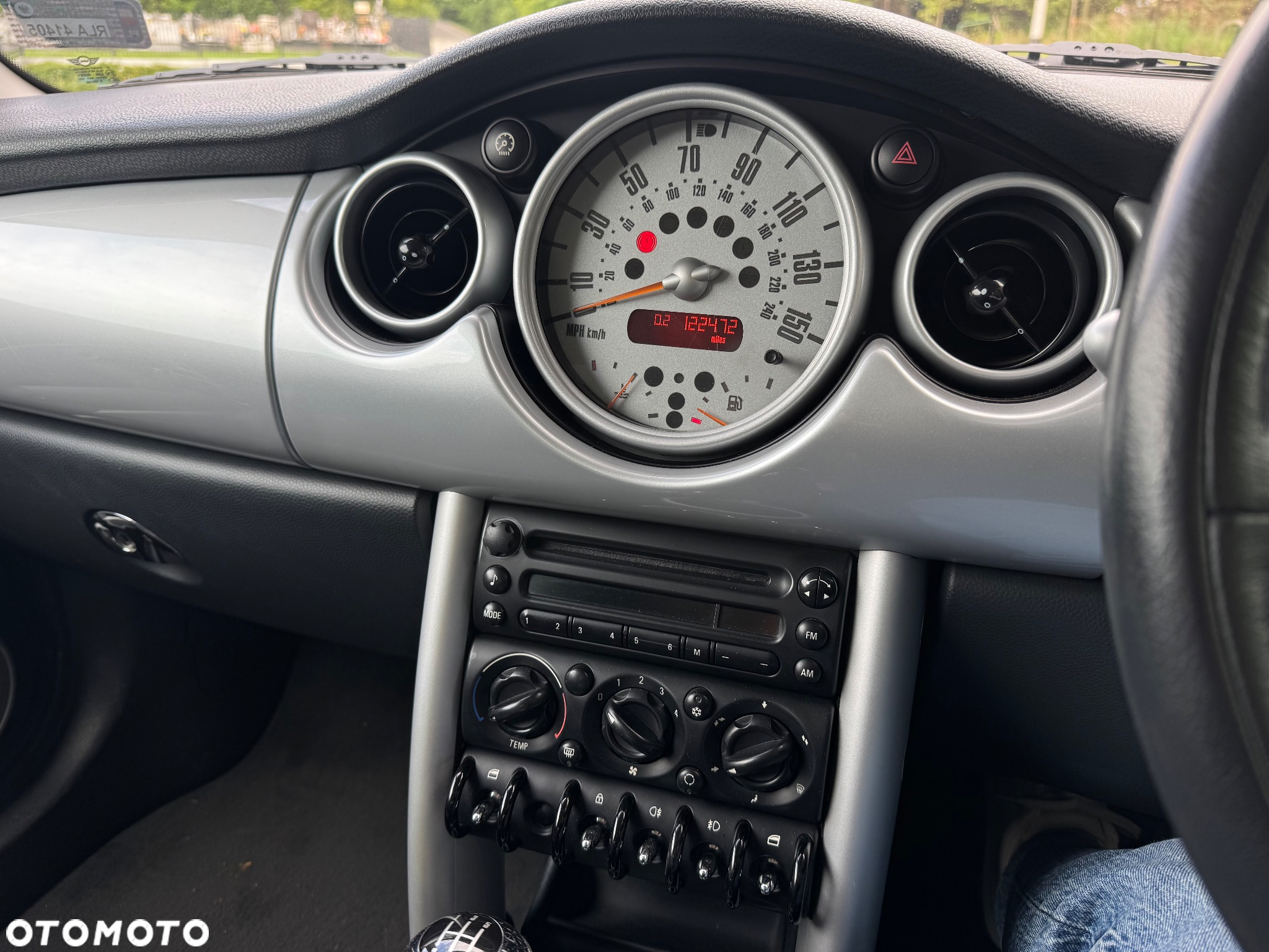 MINI Cooper Standard - 6