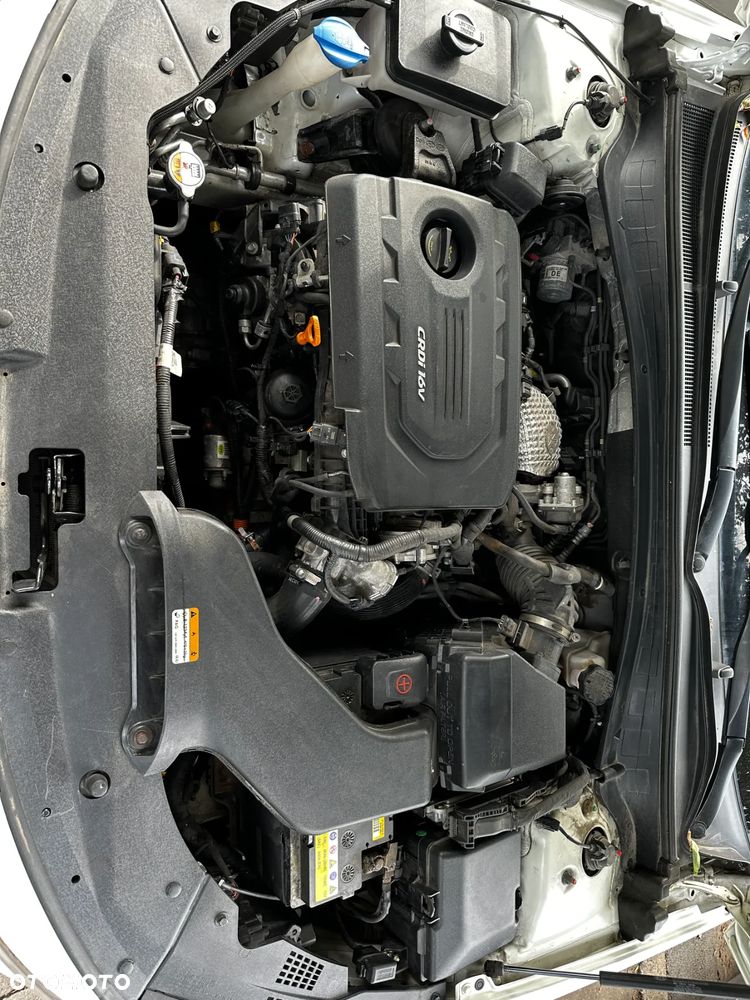 Kia Optima 1.7 CRDI XL DCT - 19