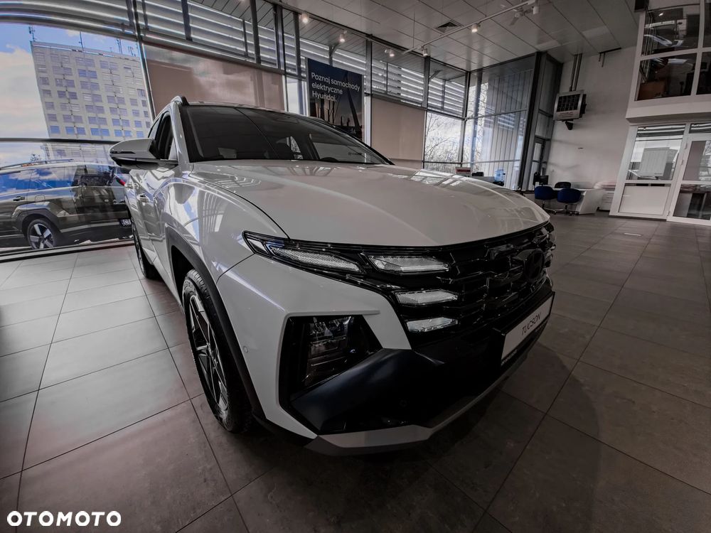 Hyundai Tucson 1.6 T-GDi Smart 2WD - 16