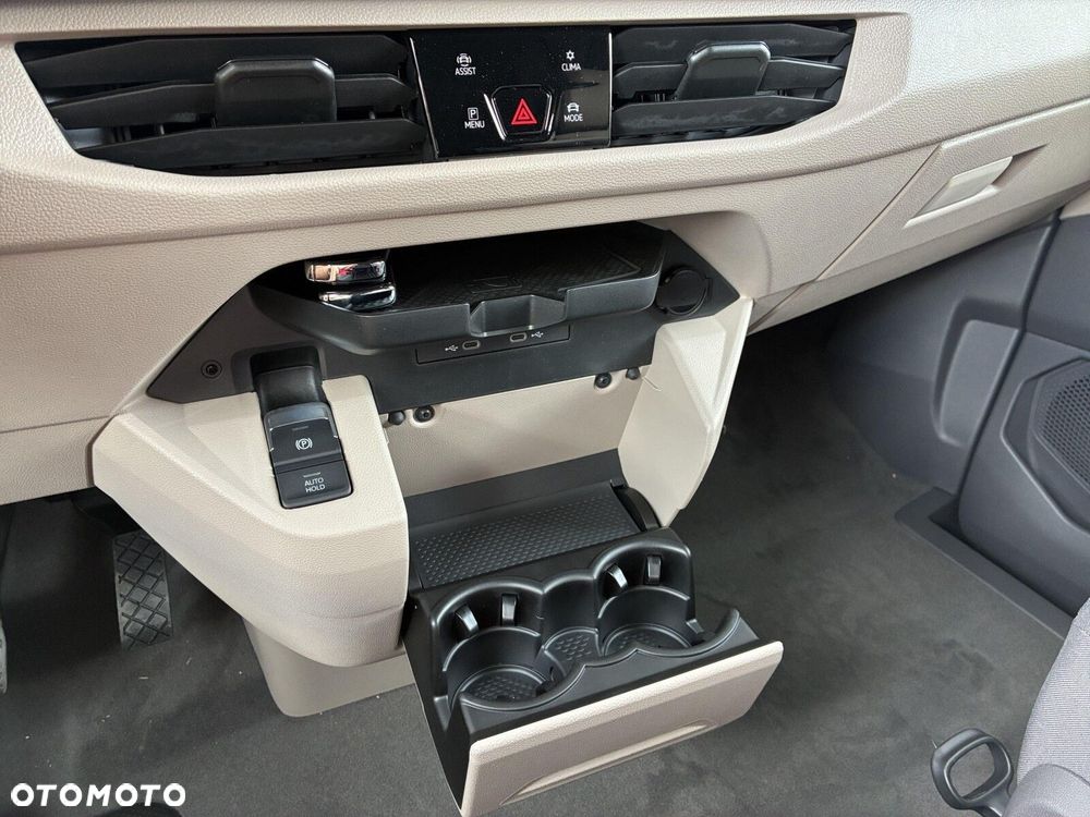 Volkswagen California - 32