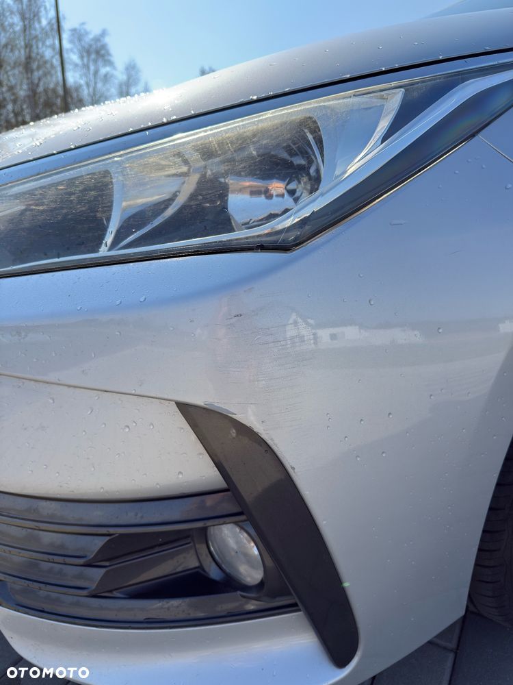 Toyota Corolla 1.6 Comfort - 11