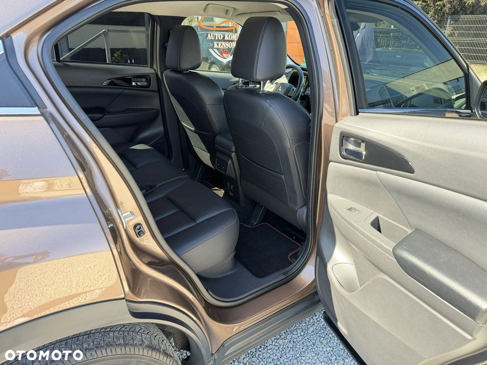 Mitsubishi Eclipse Cross - 31