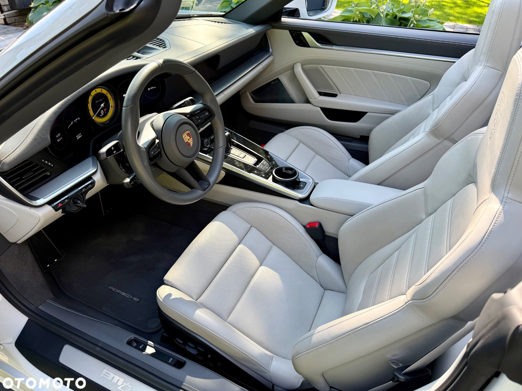 Porsche 911 Carrera Turbo Cabrio - 27
