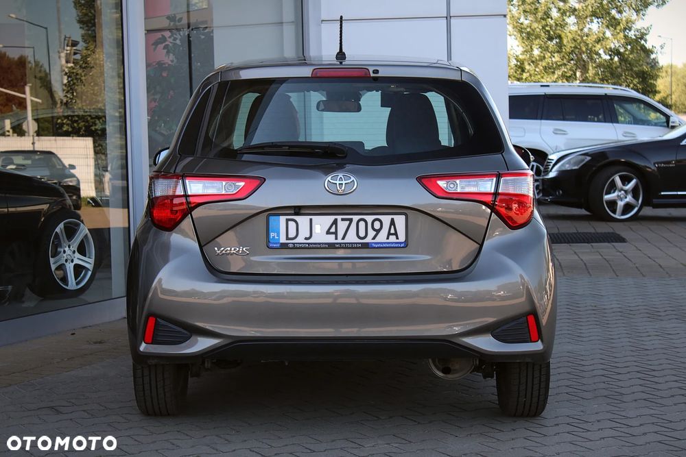 Toyota Yaris 1.0 Active - 7