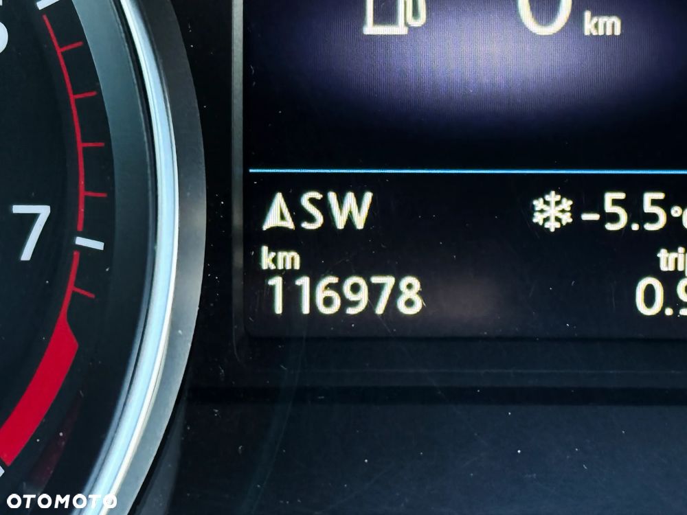 Volkswagen Passat 2.0 TSI Elegance DSG - 34