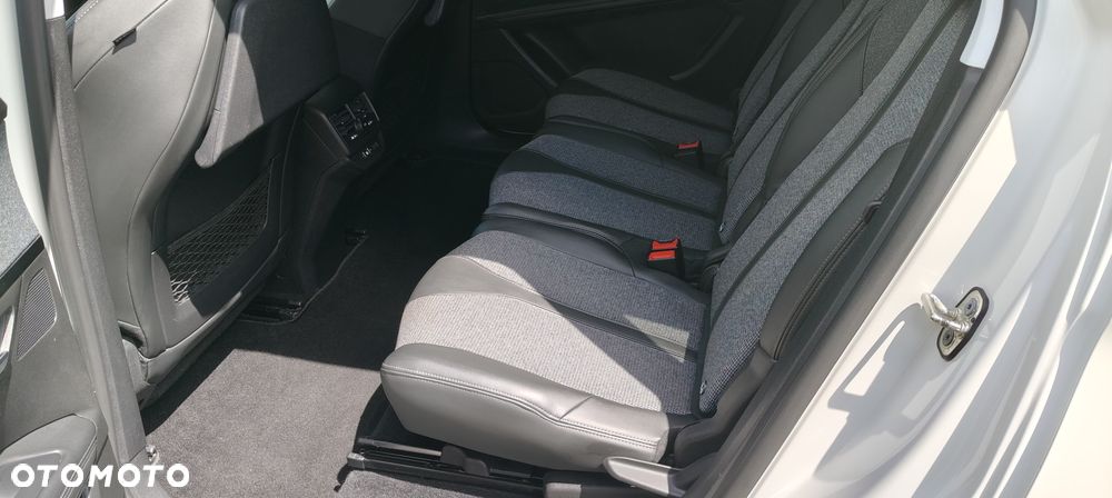 Peugeot 5008 BlueHDi 130 EAT8 Allure - 20