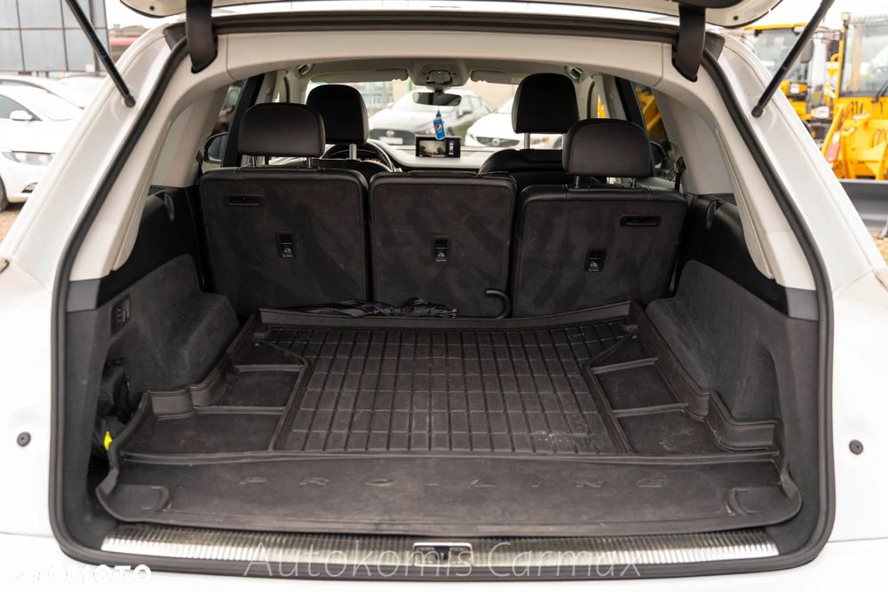 Audi Q7 3.0 TDI ultra Quattro Tiptronic - 23