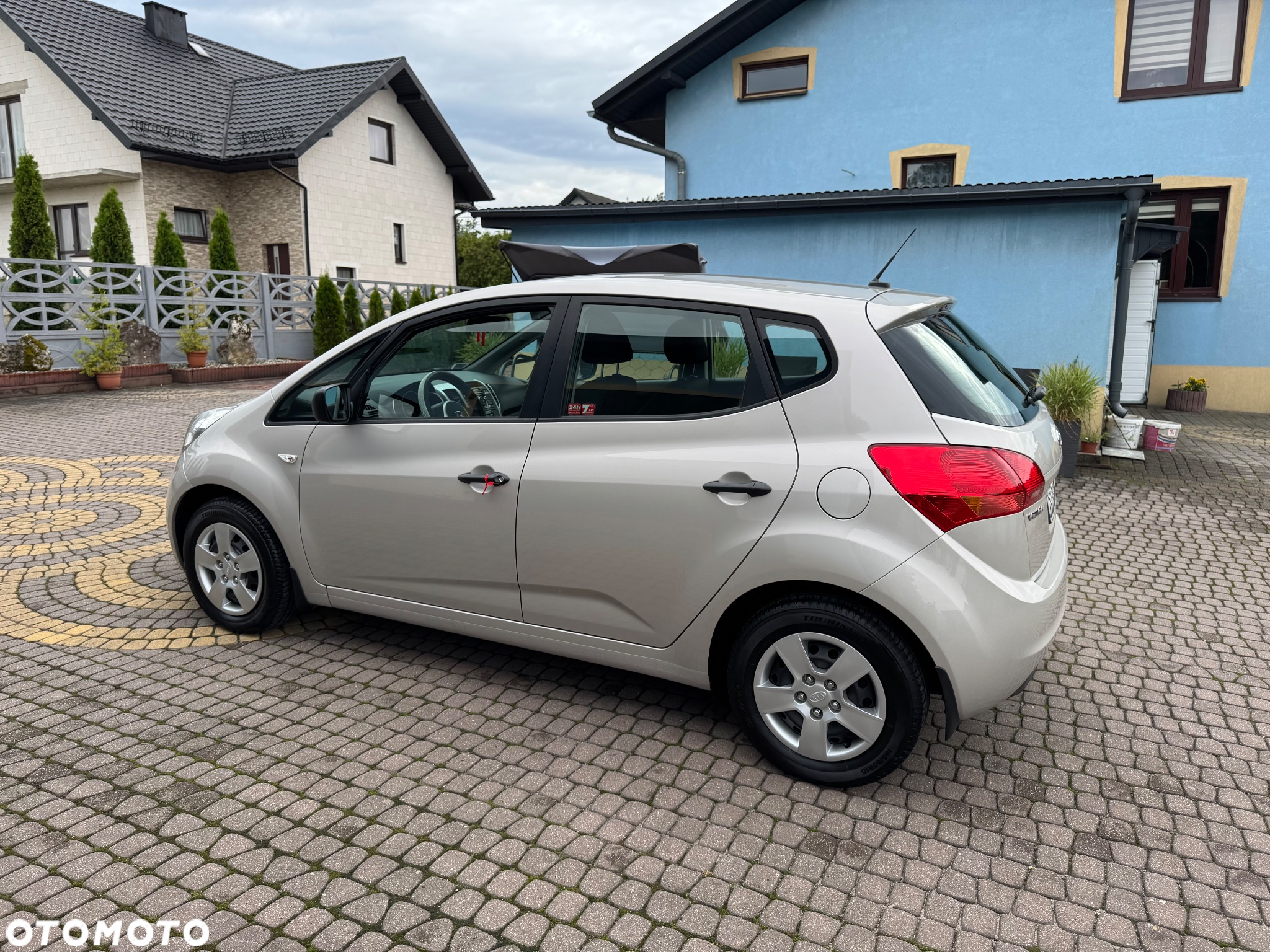 Kia Venga - 9