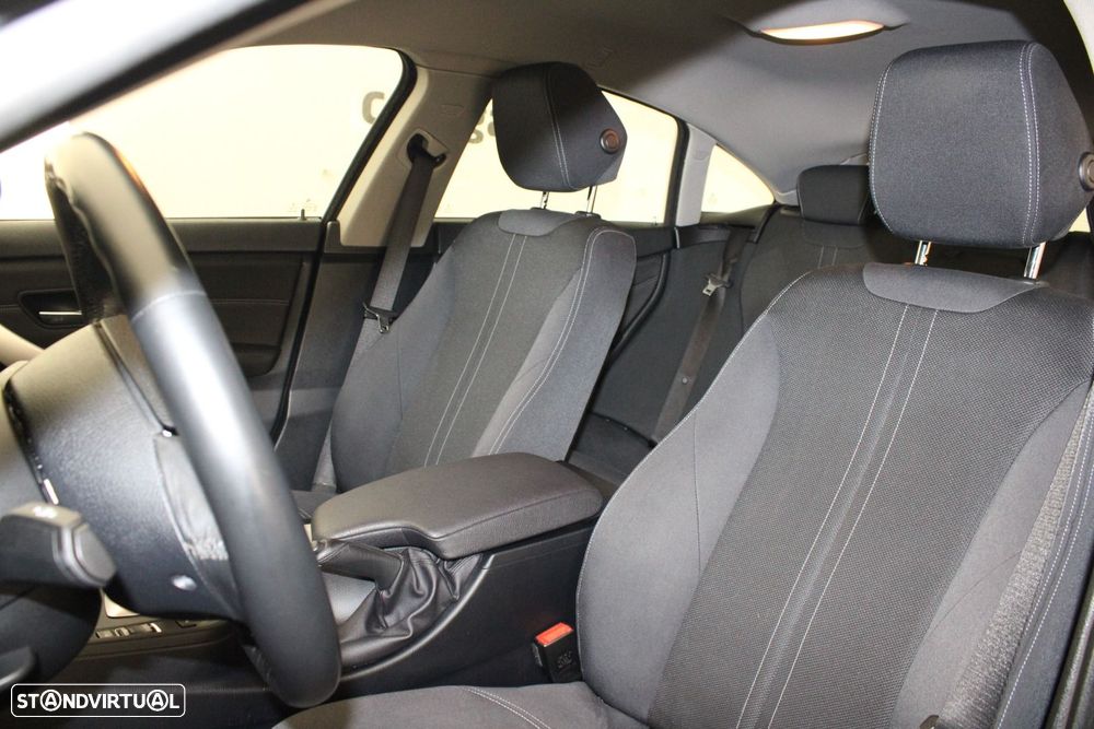 BMW 418 Gran Coupé d Advantage Auto - 26