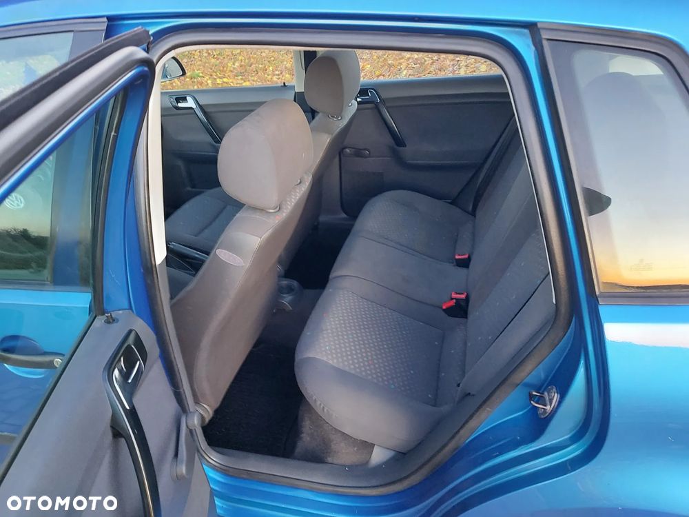 Volkswagen Polo 1.4 16V Basis - 8