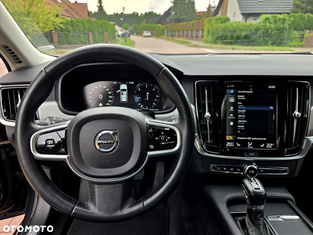 Volvo V90 D4 SCR Momentum - 14