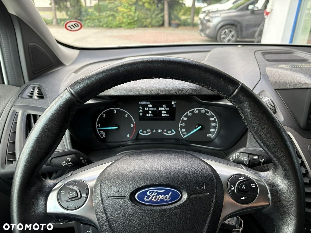 Ford Transit Connect - 17