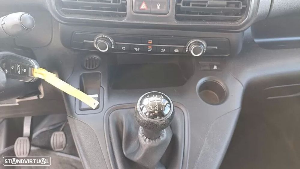 Peugeot partner 1.5 hdi iva - 9