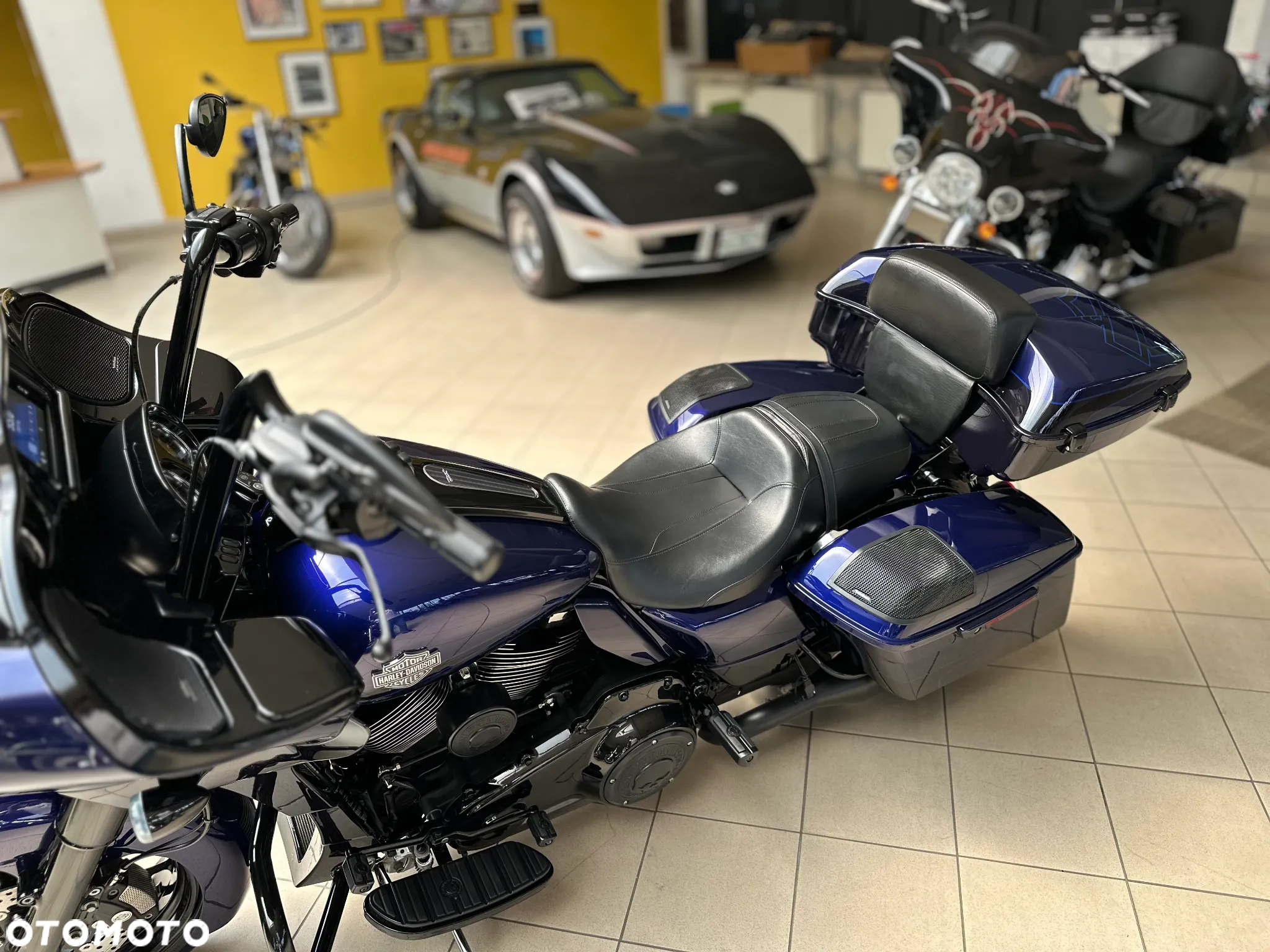 Harley-Davidson Touring Road Glide - 17