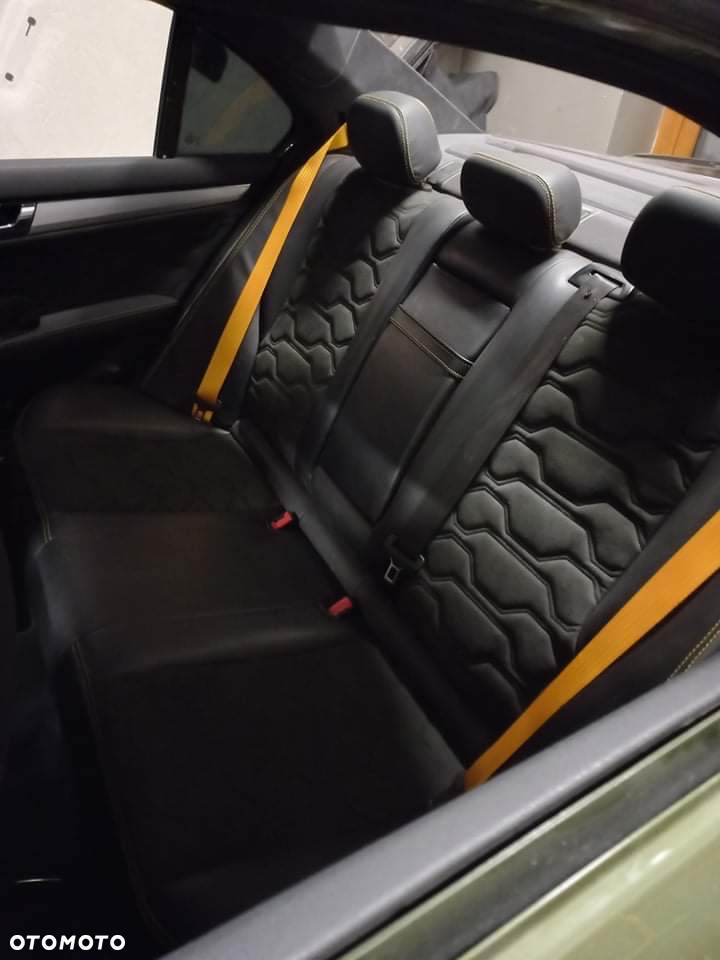 Mercedes-Benz Klasa C 63 AMG T 7G-TRONIC Performance Plus - 28