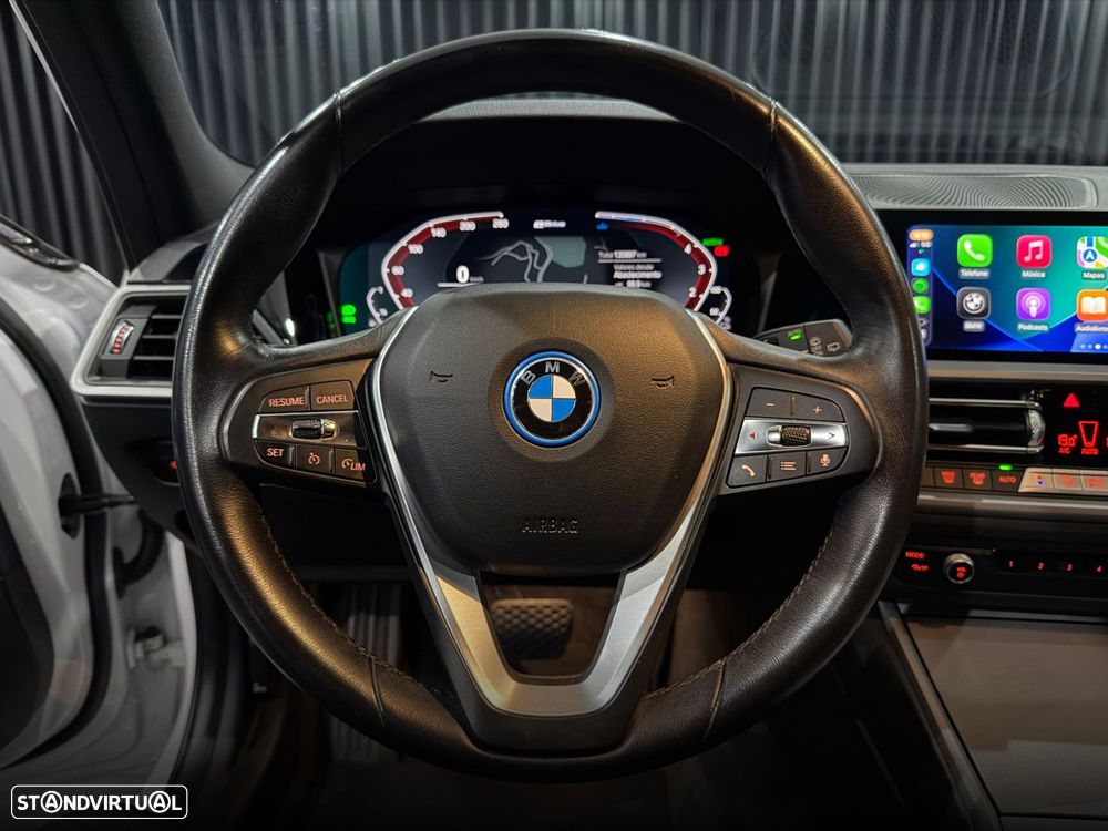 BMW 320 e Line Sport Auto - 19