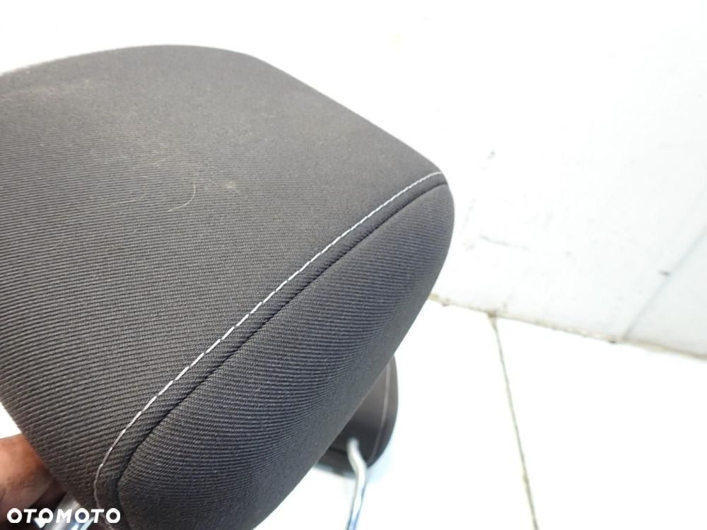 ZAGŁÓWEK PRZÓD PRZEDNI FORD FOCUS MK3 - 13