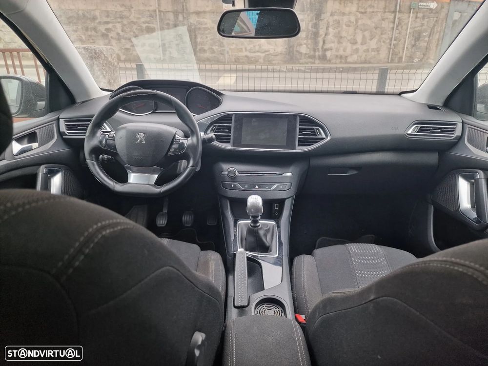 Peugeot 308 SW BlueHDi 120 Stop & Start Active - 5