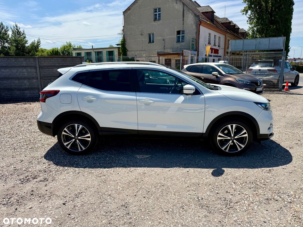 Nissan Qashqai - 27
