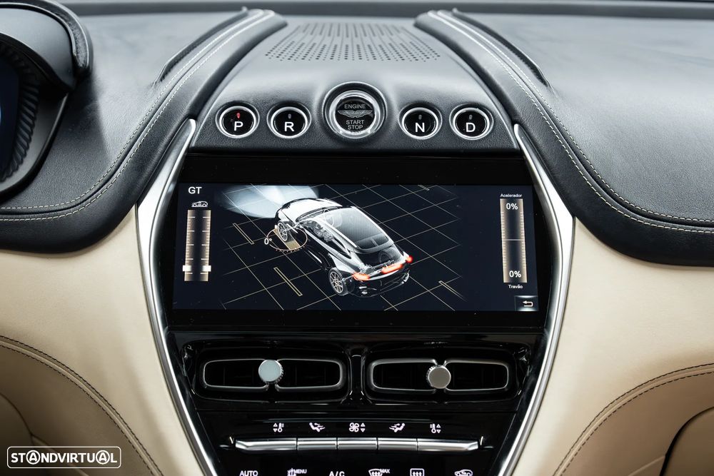 Aston Martin DBX Standard - 43