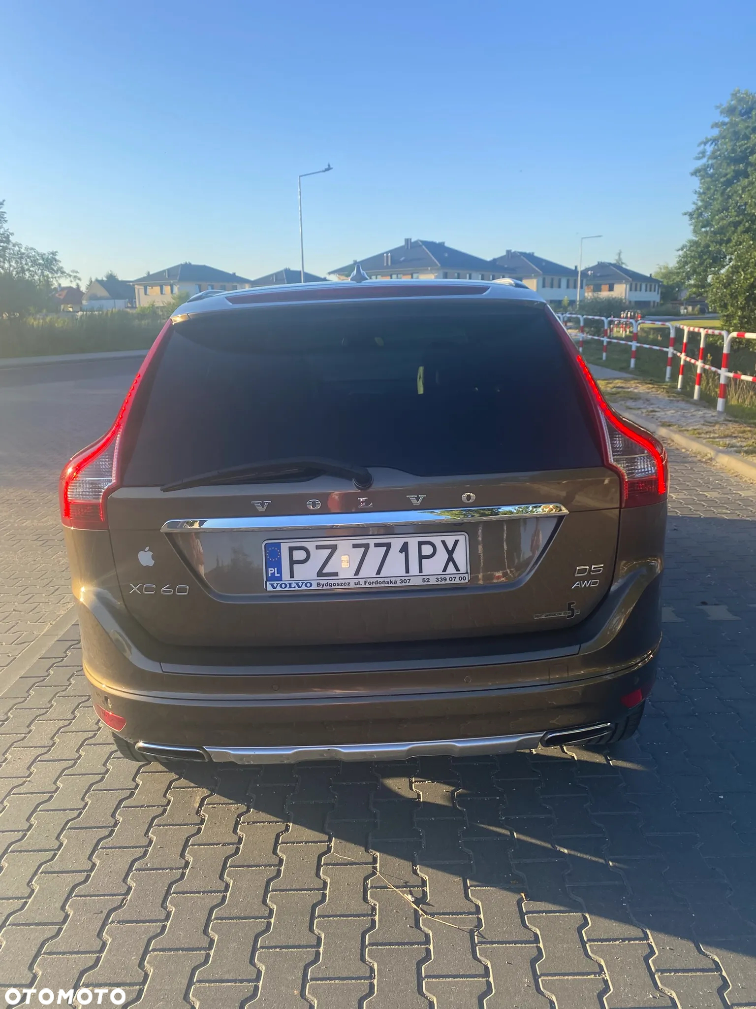 Volvo XC 60 D5 AWD Summum - 5