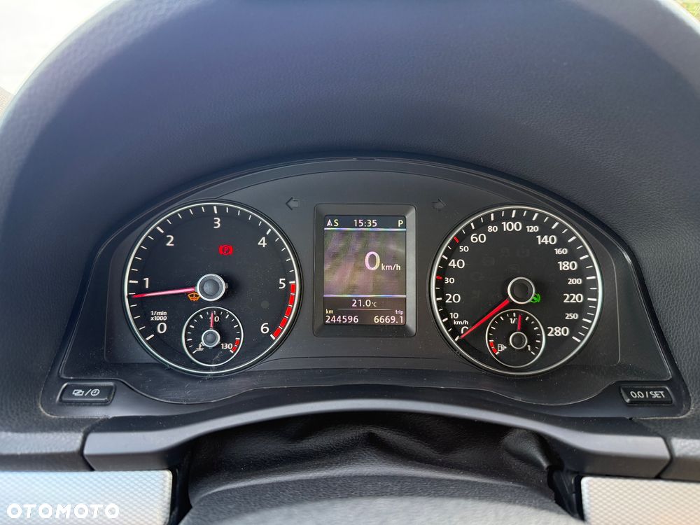 Volkswagen Scirocco 2.0 TDI DSG Life - 8