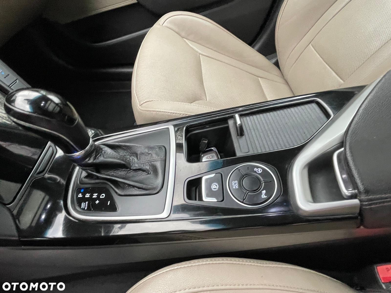 Hyundai i40 i40cw 1.7 CRDi Automatik Premium - 6