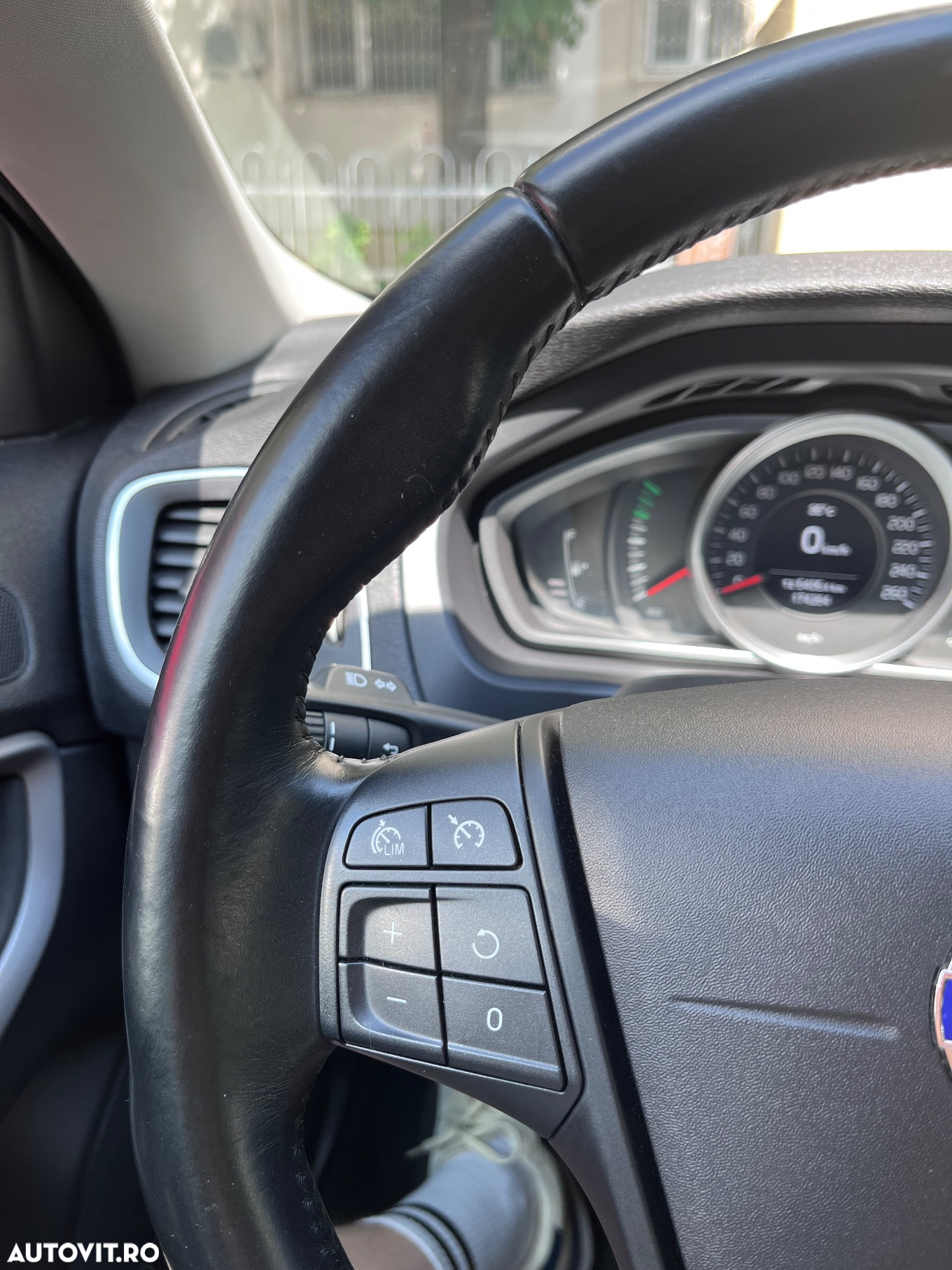 Volvo V40 D2 Aut. Basic - 15