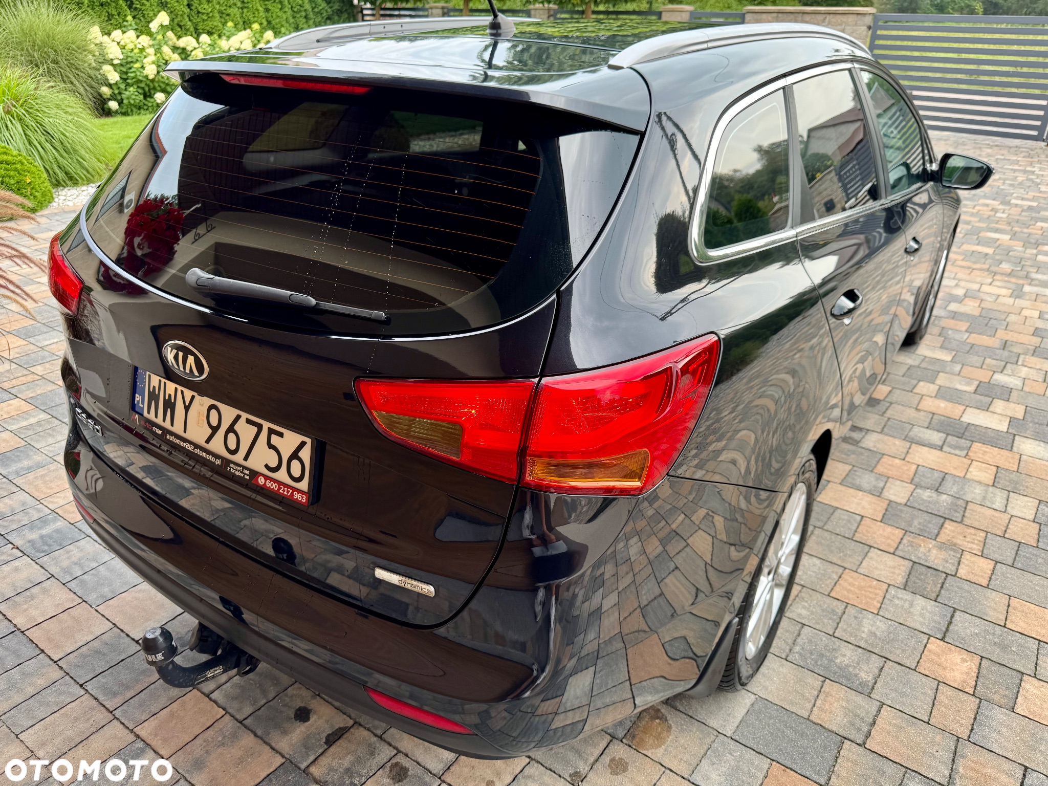 Kia Ceed 1.6 CRDi 136 ISG SW Edition 7 - 9