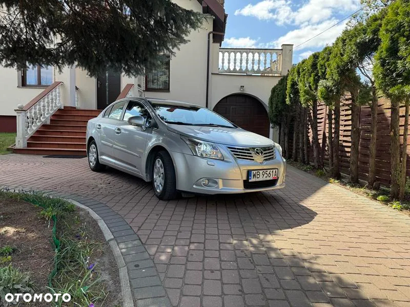 Toyota Avensis 1.8 Luna - 3