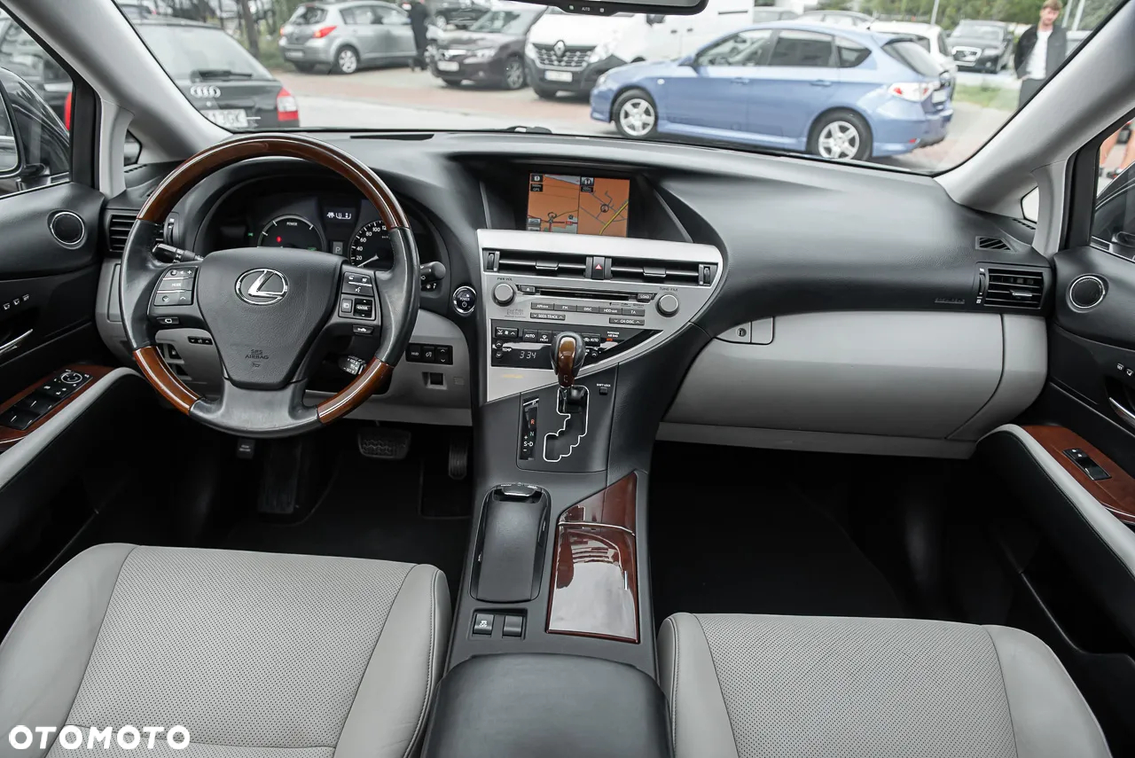 Lexus RX 450h Prestige - 30