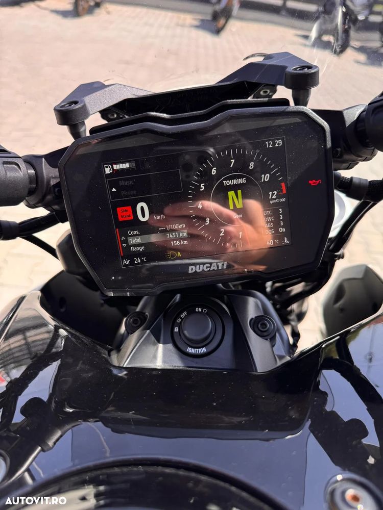 Ducati Diavel - 4