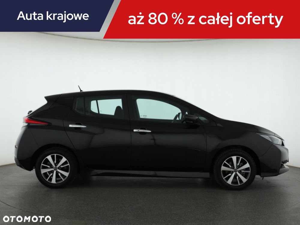 Nissan Leaf - 8