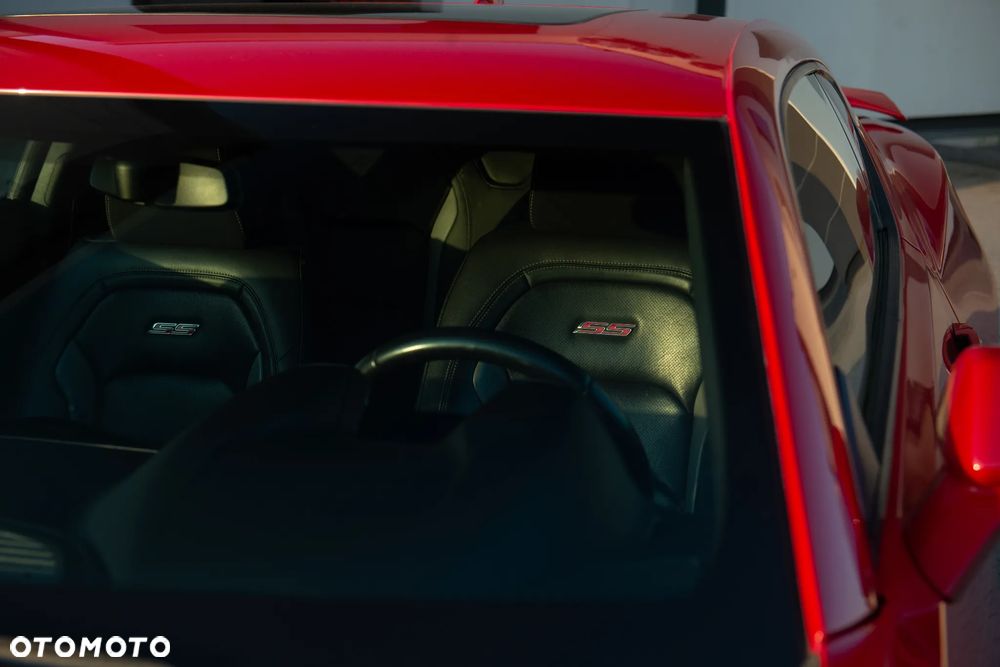 Chevrolet Camaro - 12