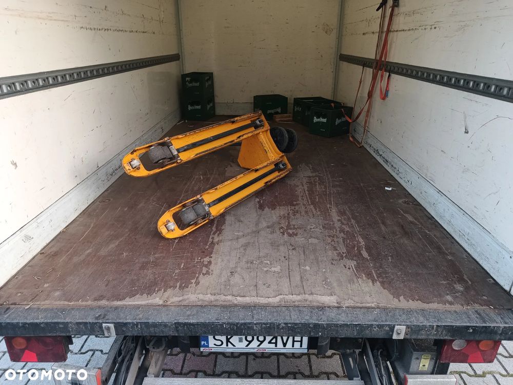 Ford Transit - 18