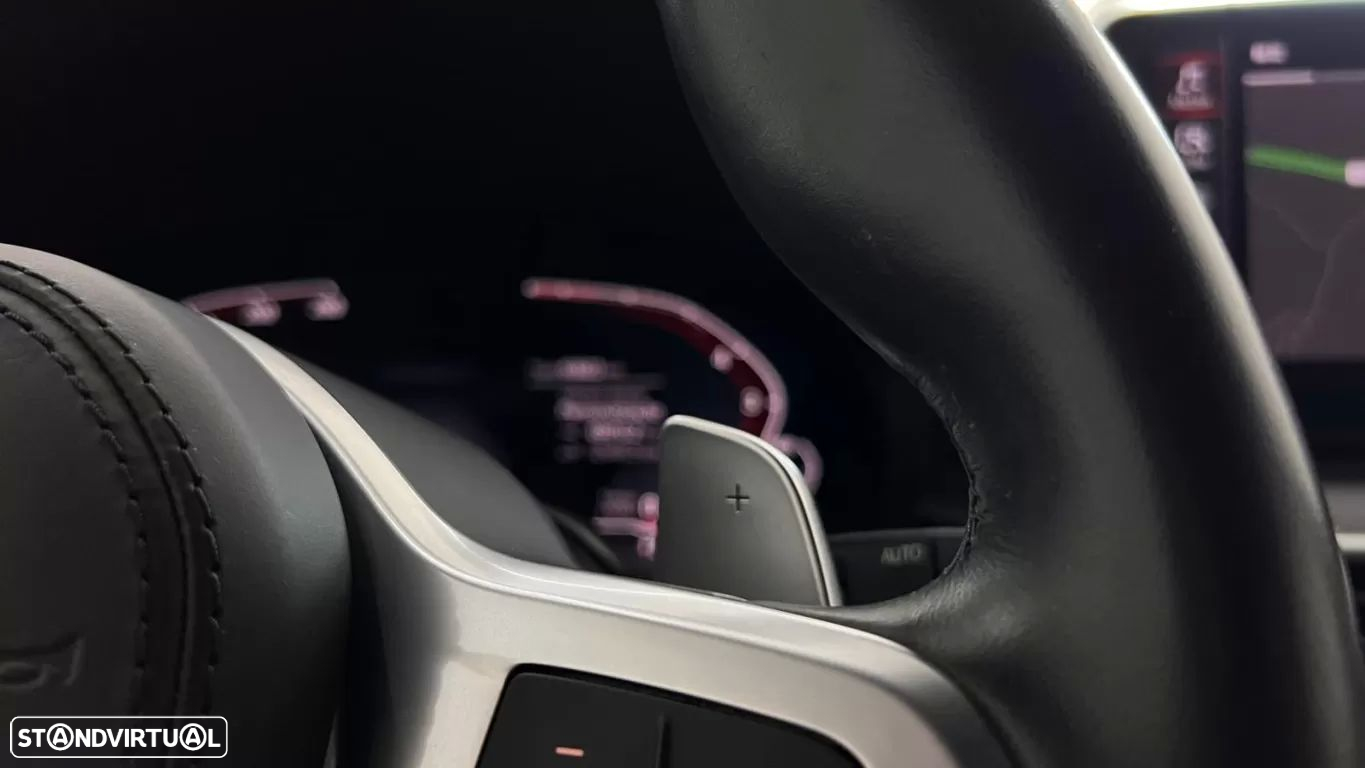 BMW 530 e Pack Desportivo M - 22
