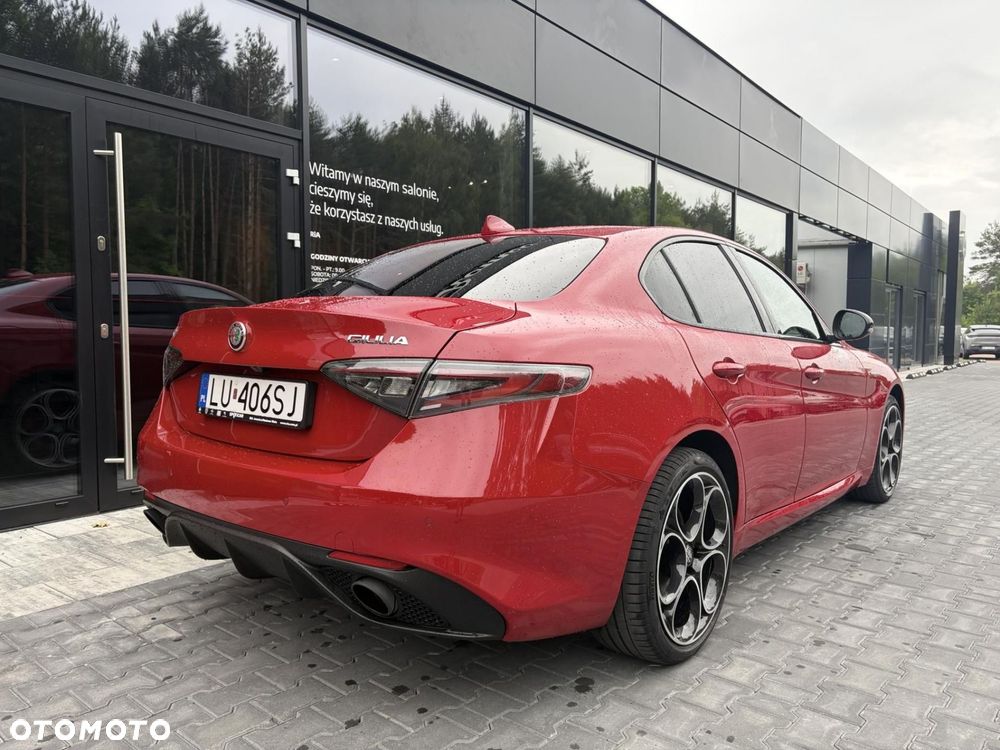 Alfa Romeo Giulia - 7