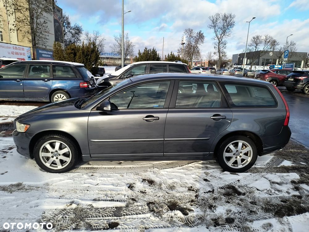 Volvo V50 D3 Kinetic - 8