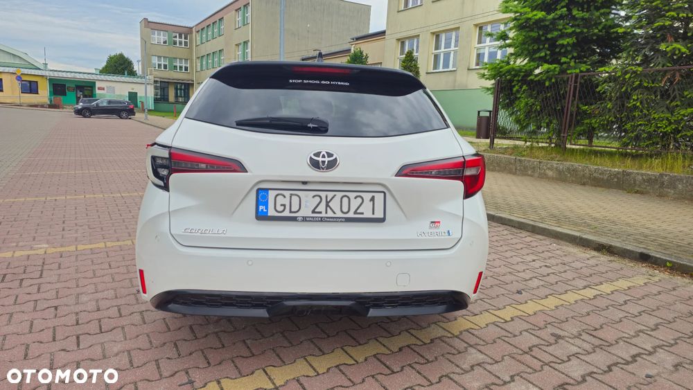 Toyota Corolla 1.8 Hybrid GR Sport - 23