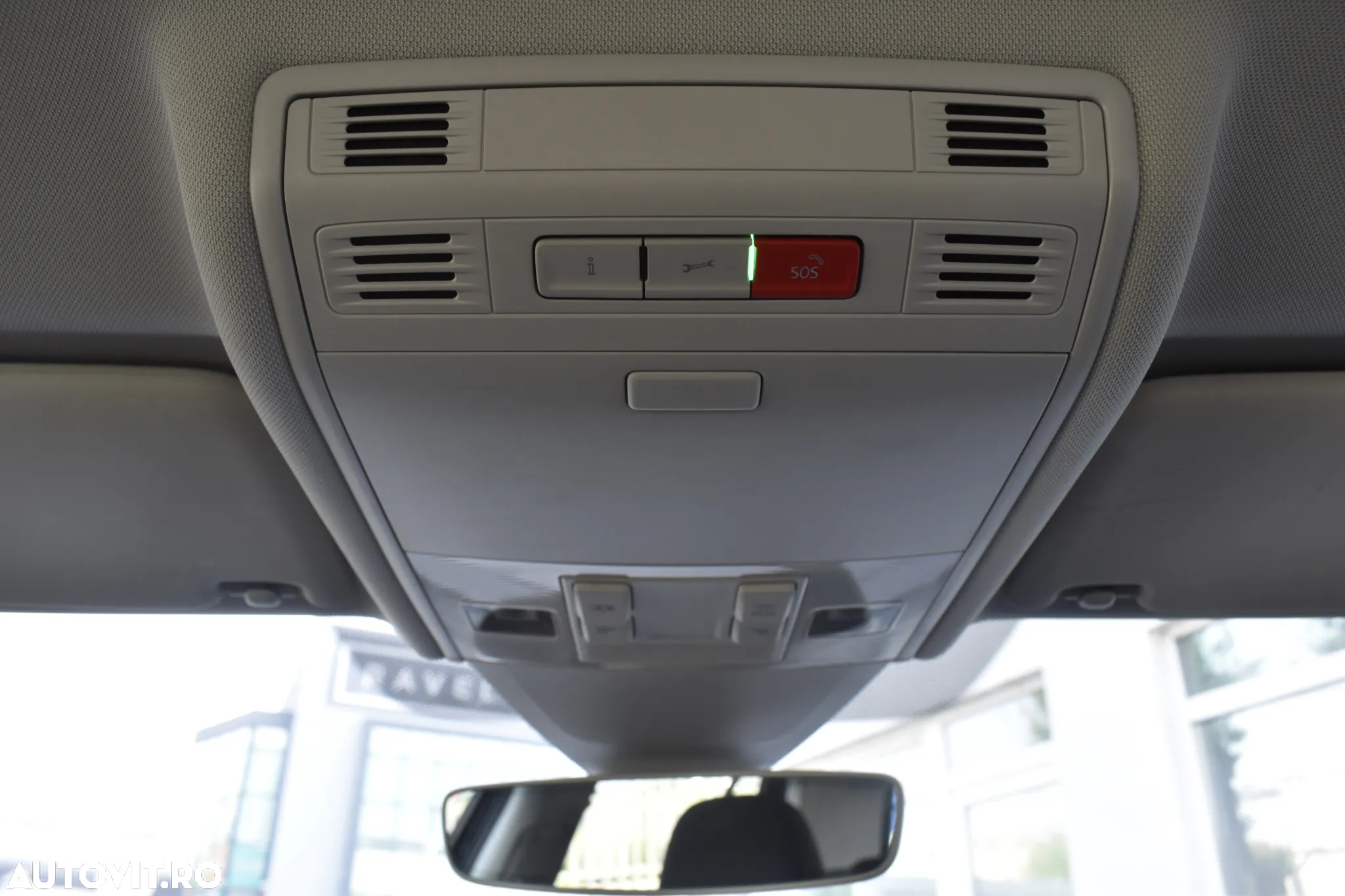 Volkswagen Golf 2.0 TDI DSG Highline - 36